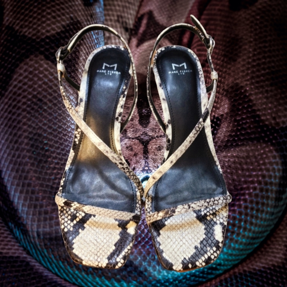 Marc Fisher Ltd Gove Sandal Sz 8M NWT